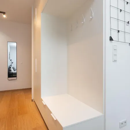 Appartement Nearto Main Railway Station Free Parking & Air Conditioning Krakau
